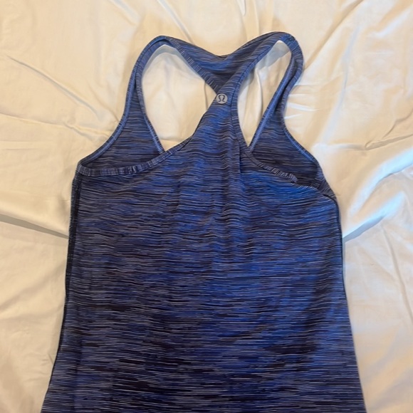 Lululemon Razorback tank - Picture 2 of 4